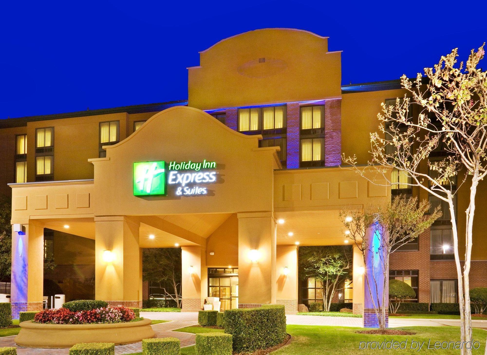 Holiday Inn Express & Suites Irving Conv Ctr - Las Colinas By Ihg Exterior foto