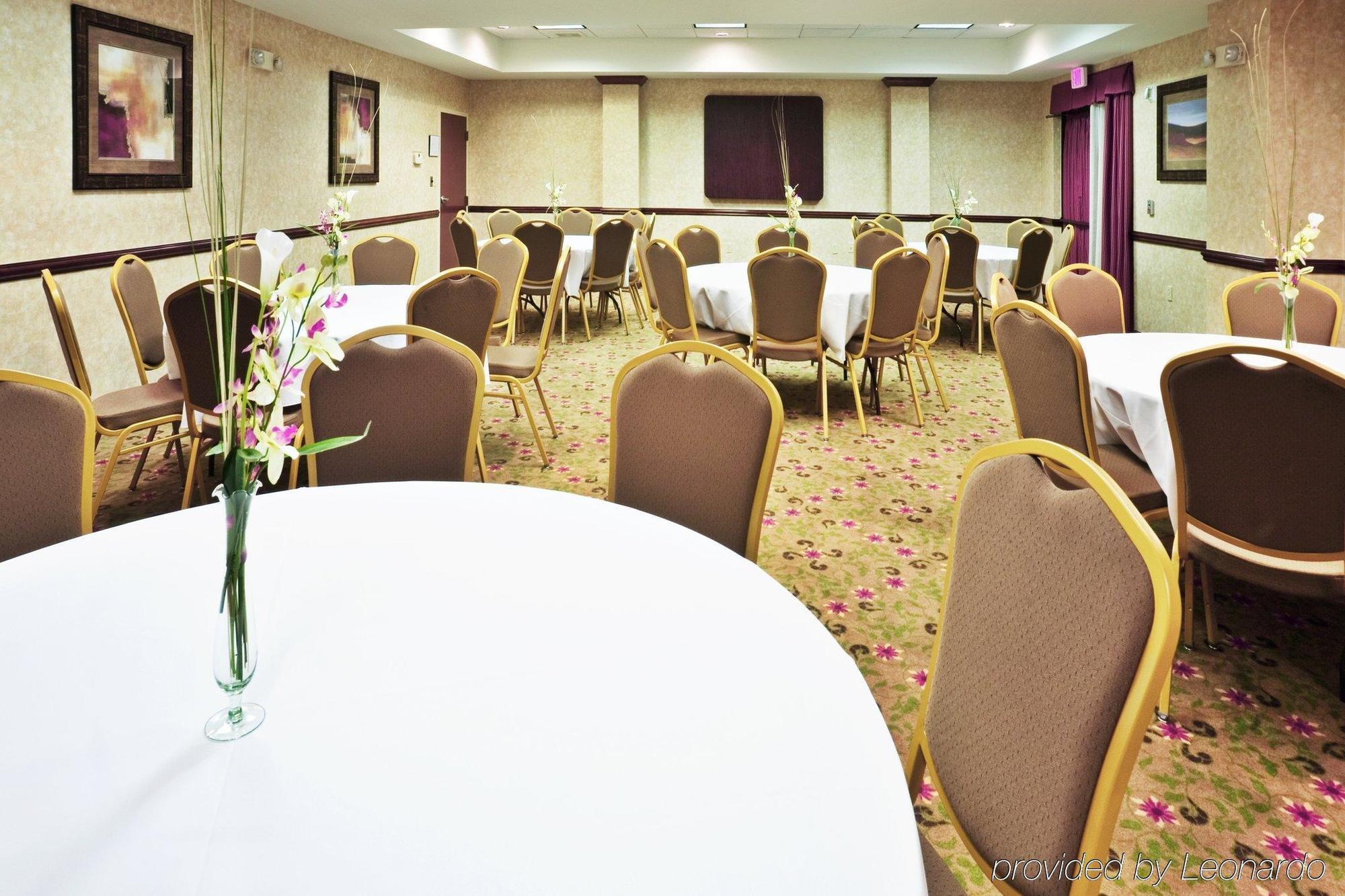 Holiday Inn Express & Suites Irving Conv Ctr - Las Colinas By Ihg Restaurante foto