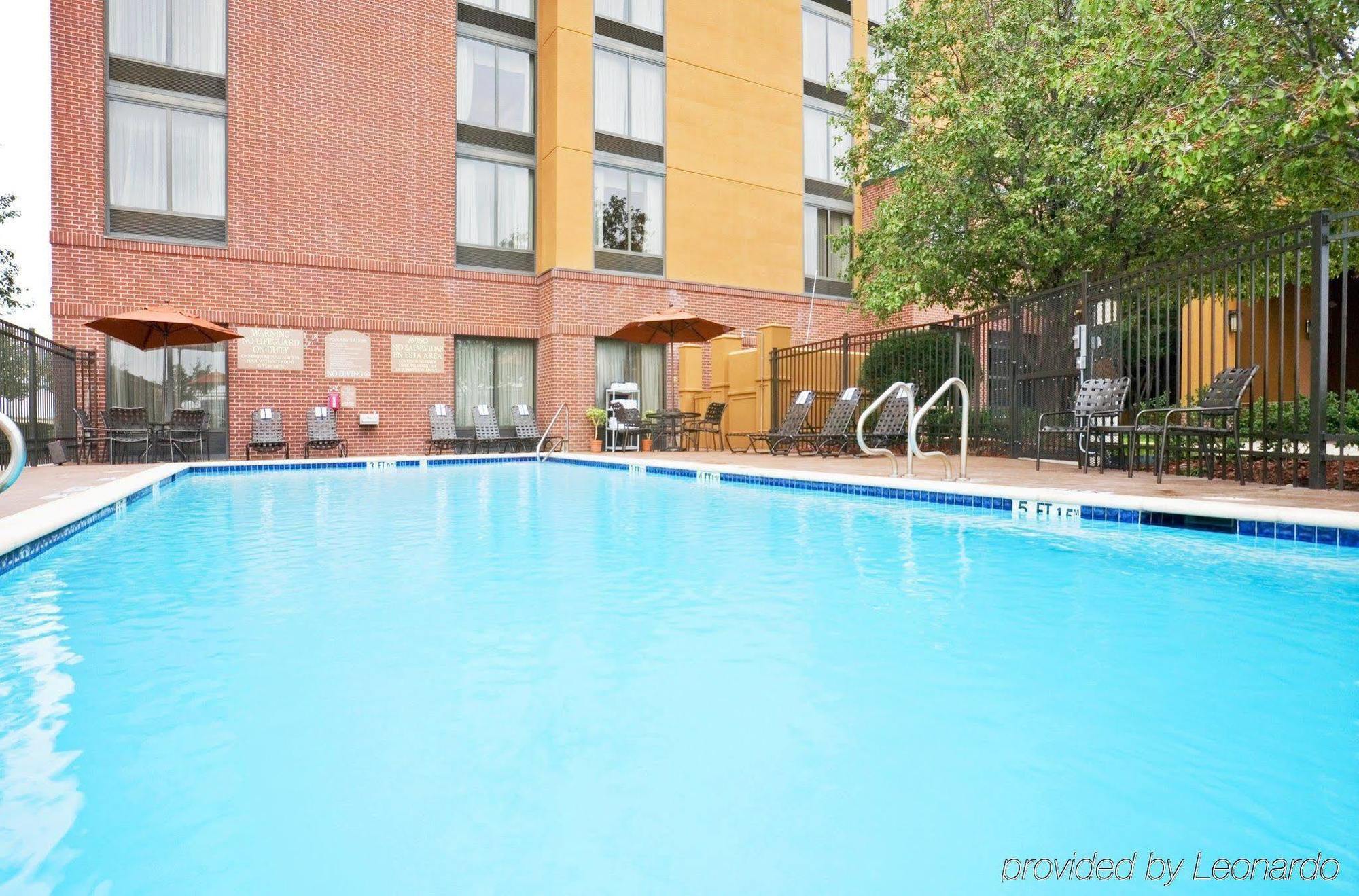 Holiday Inn Express & Suites Irving Conv Ctr - Las Colinas By Ihg Instalações foto