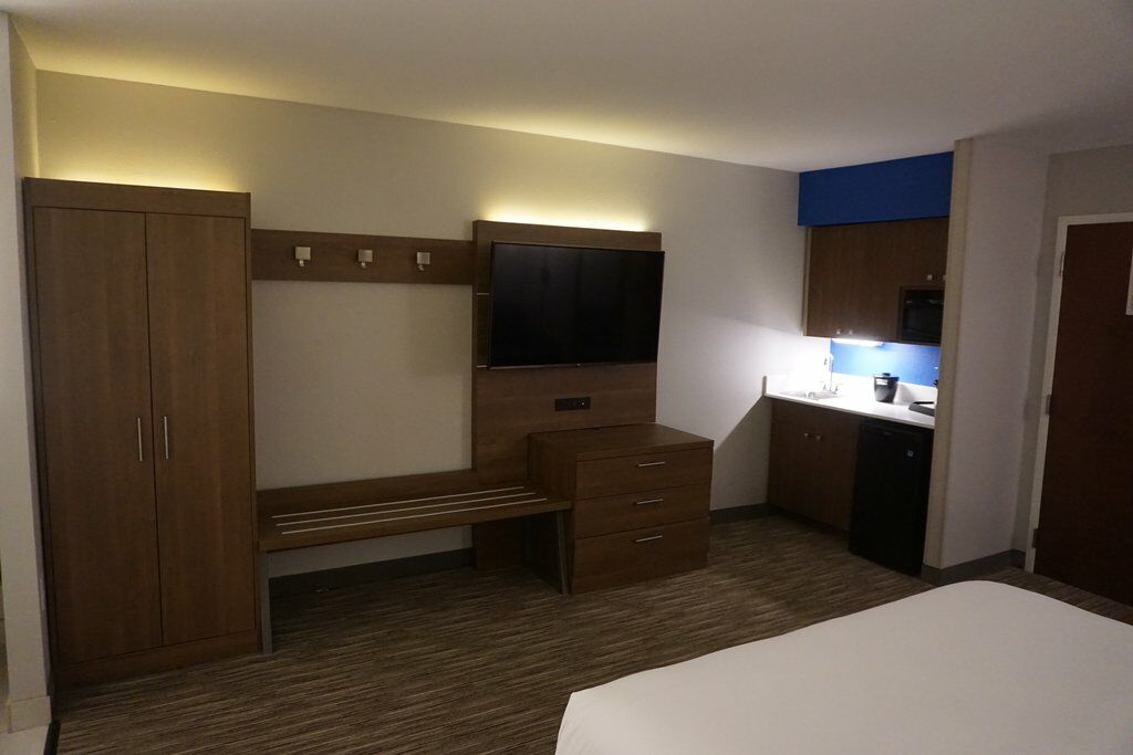 Holiday Inn Express & Suites Irving Conv Ctr - Las Colinas By Ihg Exterior foto